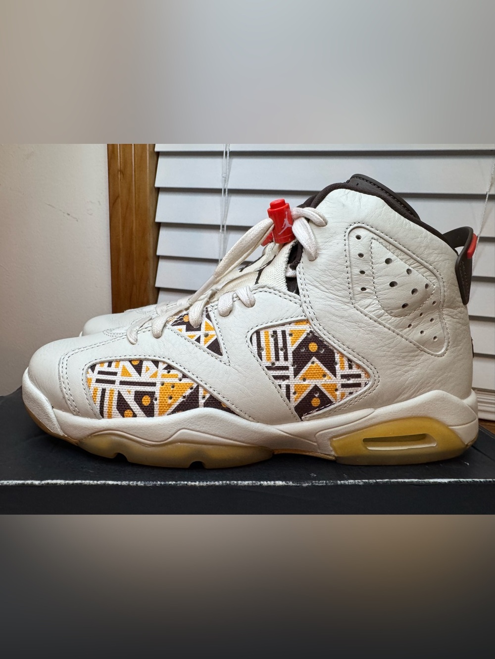 Jordan 6 Retro Quai 54 (GS) 7Y